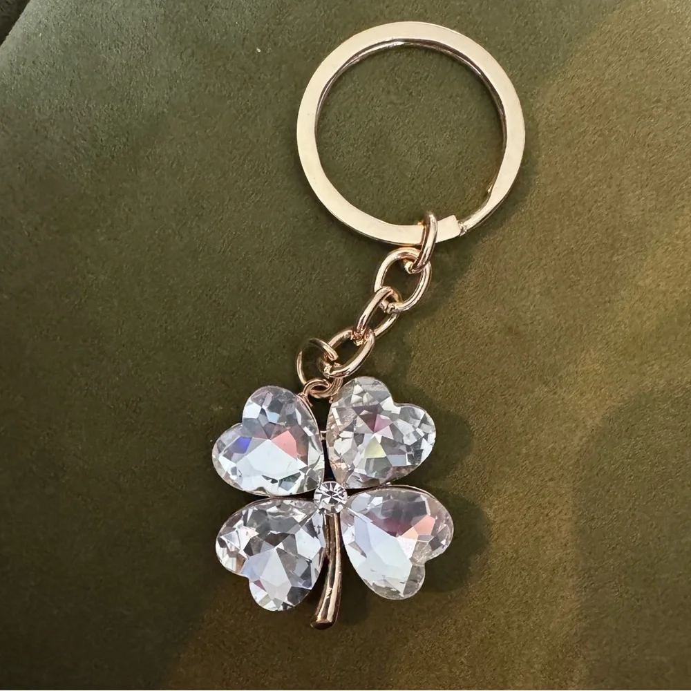 Crystal Four Leaf Clover Shamrock Keychain
